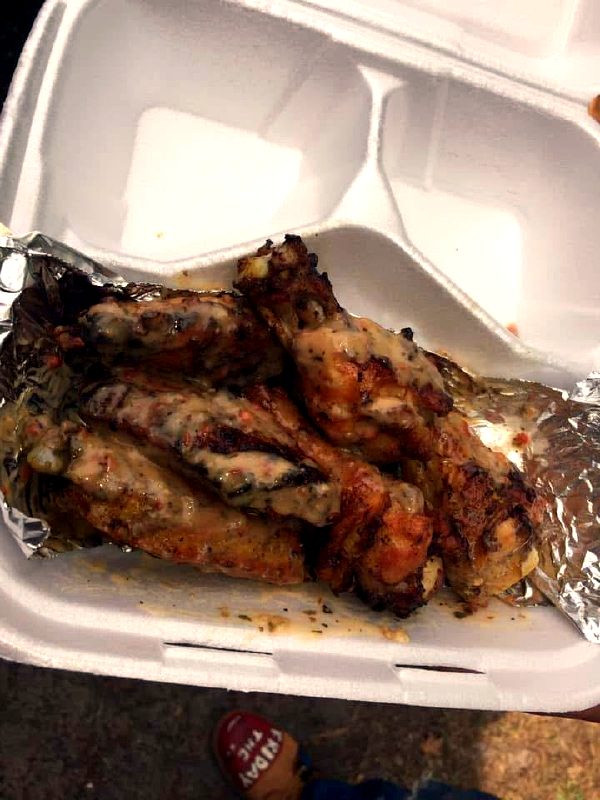 Party wings, ten flavors